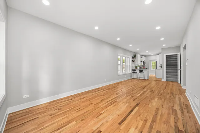 $234,900 | 21 East 140th Court, Riverdale, IL 60827