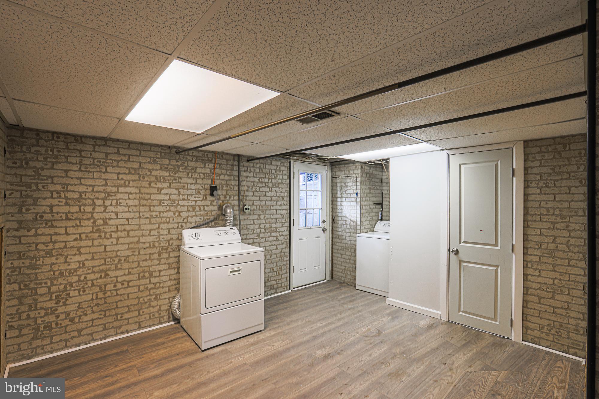 3146 Ryerson Circle Halethorpe, MD 21227 - Photo 15 of 29