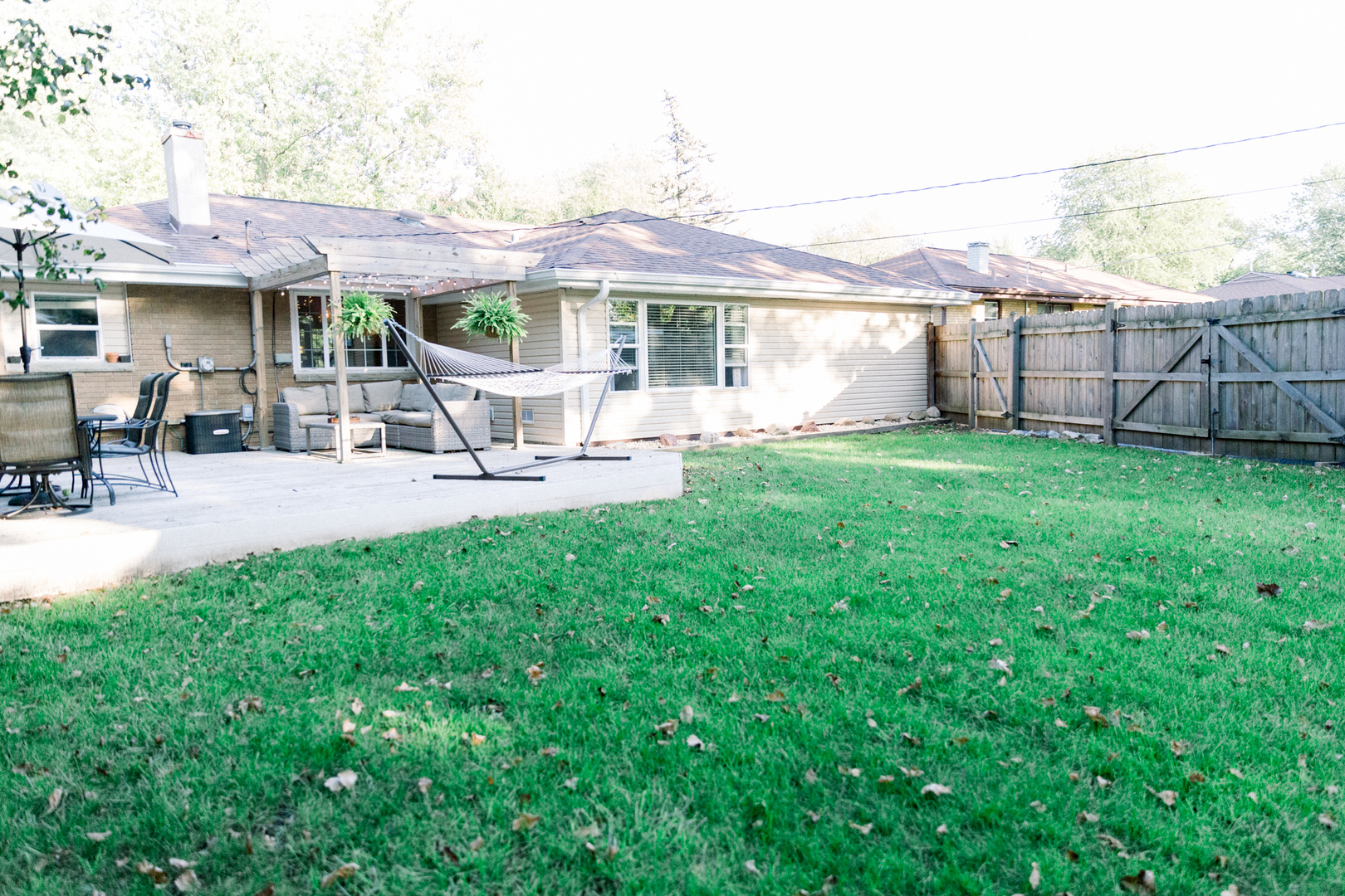 2119 Fairfield Road Lindenhurst, IL 60046 - Photo 22 of 22 a front view of a house with garden
