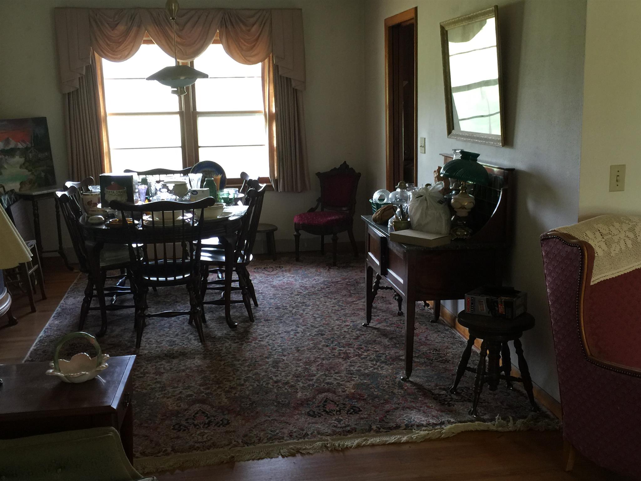 164 Chapman Chapel Road Pelham, TN 37366 - Photo 9 of 10 Formal dining area.