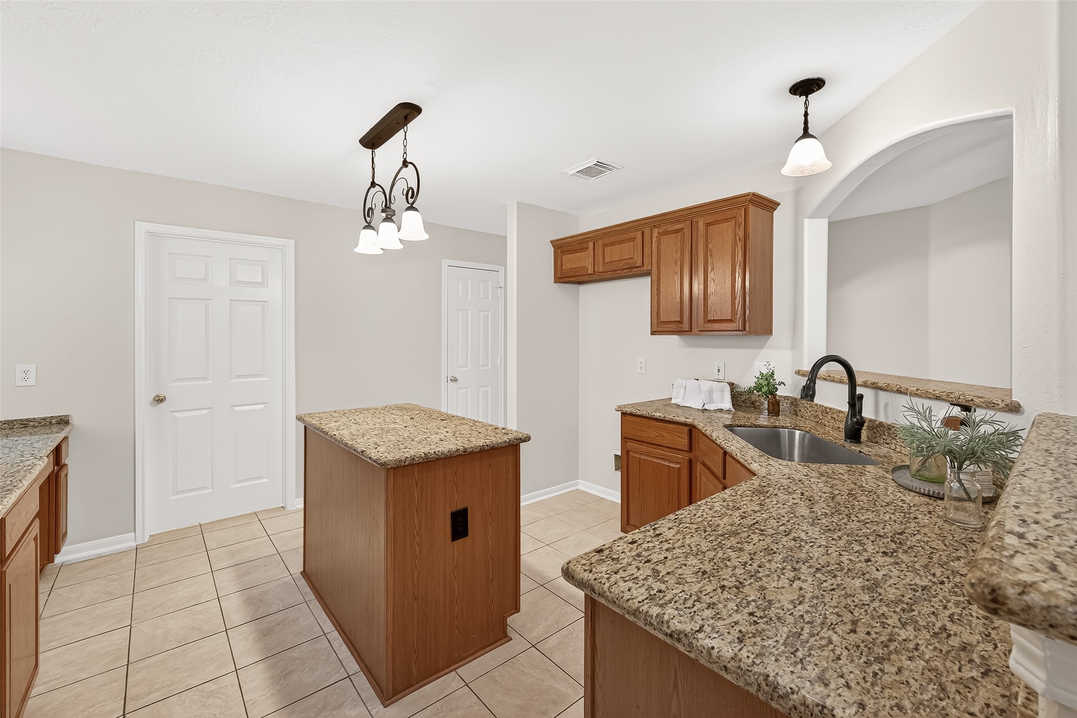 21411 Delridge Lane Spring, TX 77388 - Photo 12 of 35
