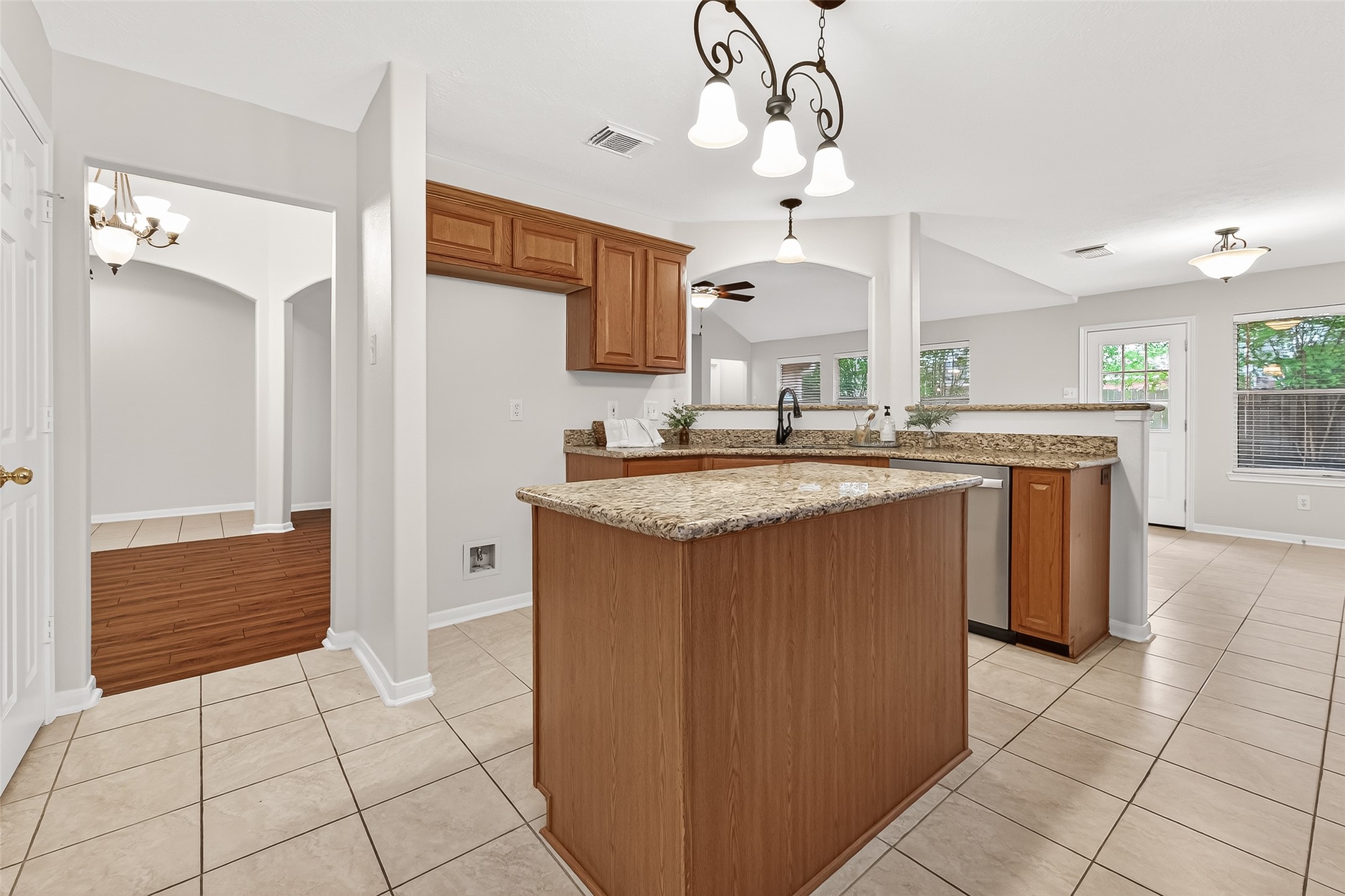 21411 Delridge Lane Spring, TX 77388 - Photo 14 of 35