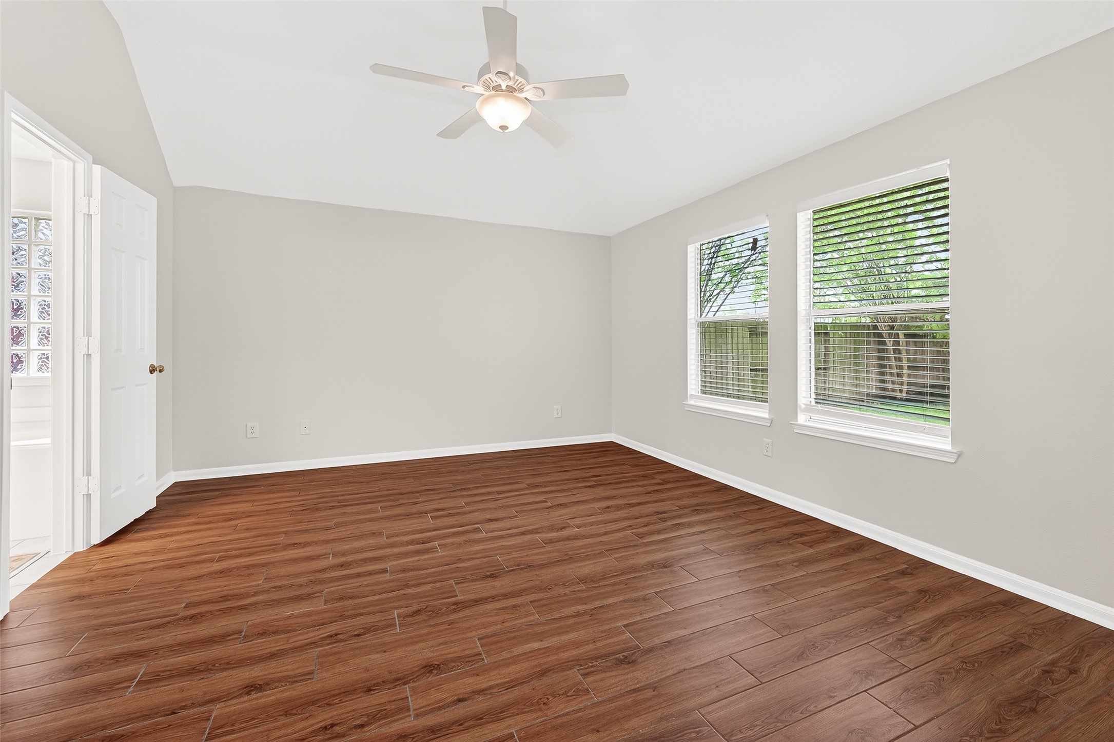 21411 Delridge Lane Spring, TX 77388 - Photo 26 of 35