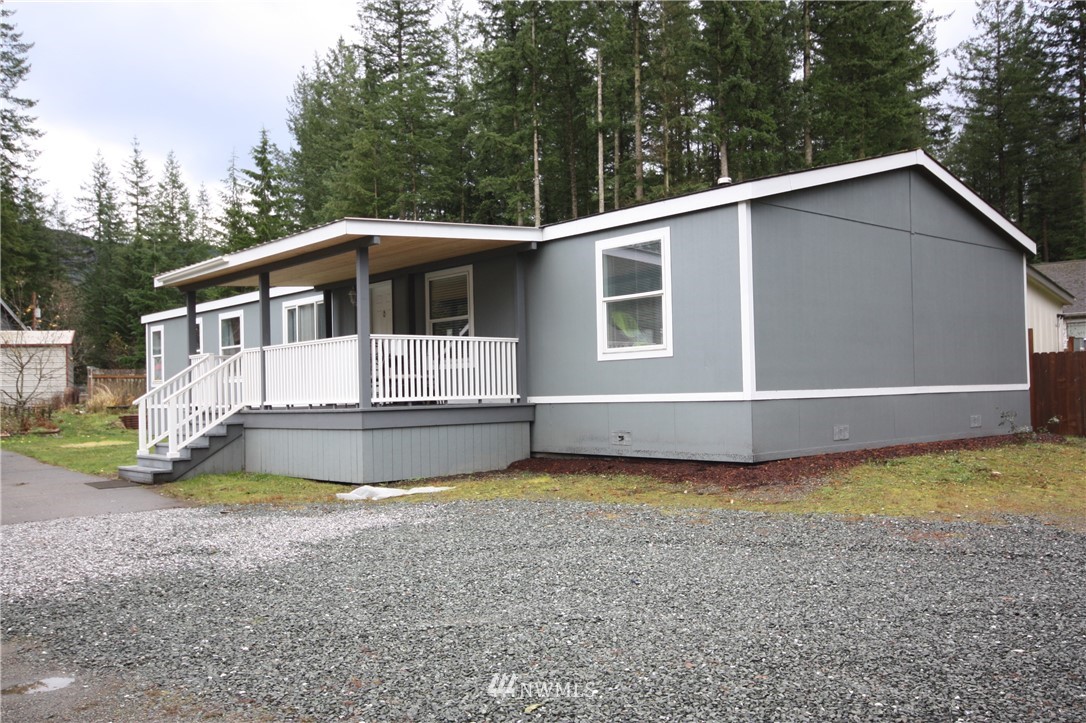 6169 Shamrock Road Maple Falls, WA 98266 - Photo 1 of 25 Gallery Image 1