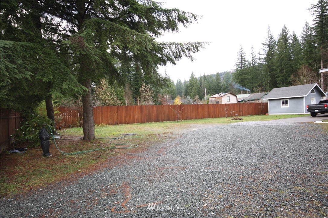 6169 Shamrock Road Maple Falls, WA 98266 - Photo 22 of 25 Gallery Image 22