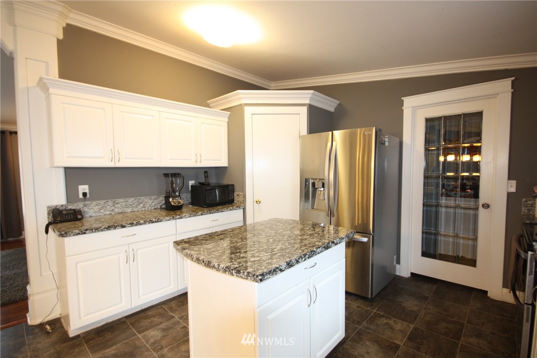 6169 Shamrock Road Maple Falls, WA 98266 - Photo 6 of 25 Gallery Image 6