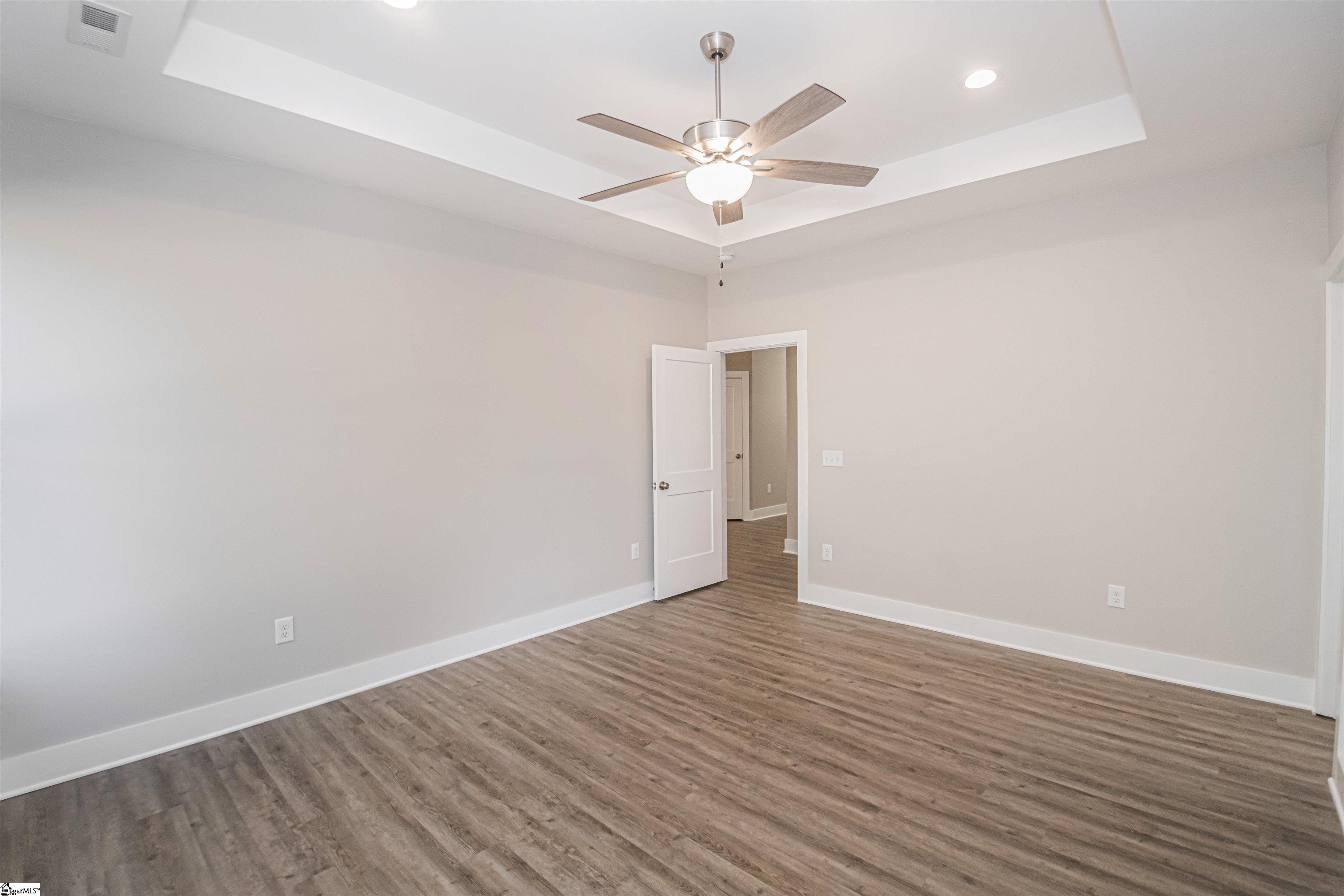 216 Plantation Road Greenville, SC 29605 - Photo 18 of 35 Gallery Image 18