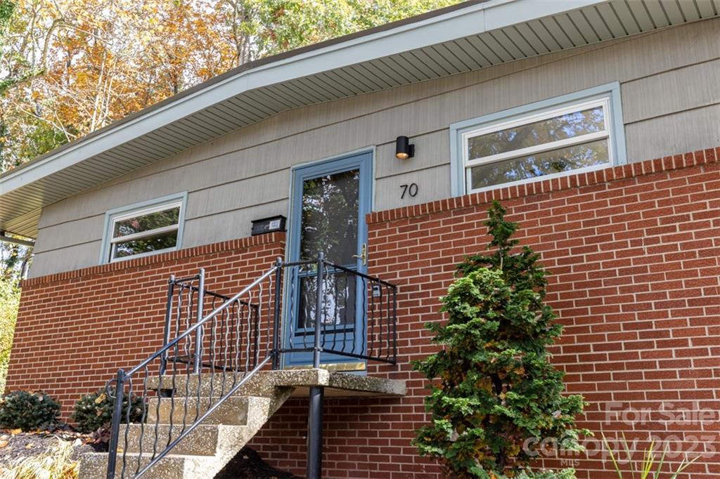 70 Longview Road Asheville, NC 28806 - Photo 2 of 35 Gallery Image 2