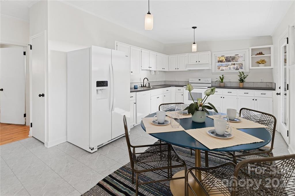 70 Longview Road Asheville, NC 28806 - Photo 21 of 35 Gallery Image 21