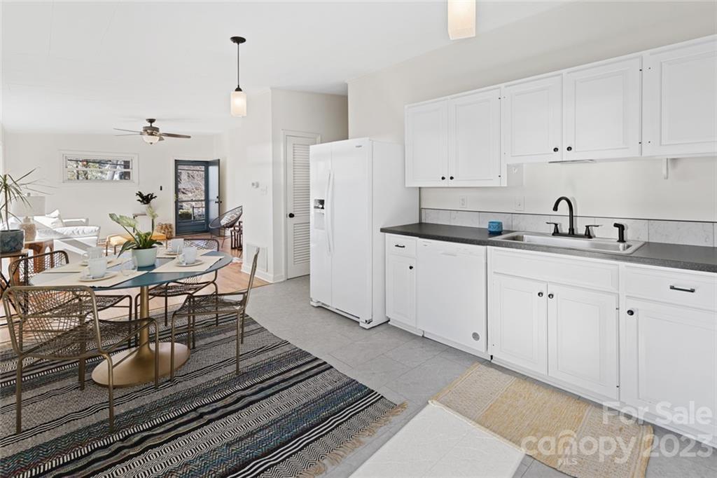 70 Longview Road Asheville, NC 28806 - Photo 23 of 35 Gallery Image 23