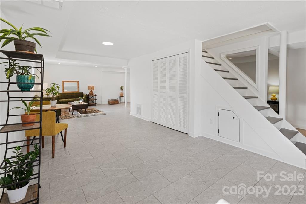 70 Longview Road Asheville, NC 28806 - Photo 27 of 35 Gallery Image 27