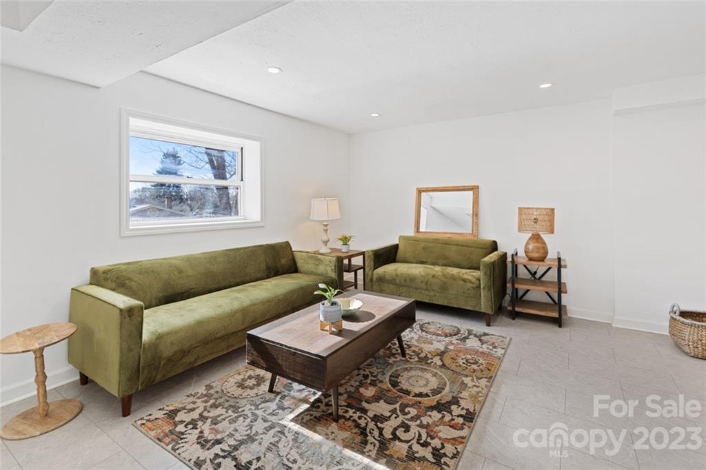 70 Longview Road Asheville, NC 28806 - Photo 29 of 35 Gallery Image 29