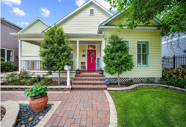 $1,364,500 | 1327 Ashland Street, Houston, TX 77008