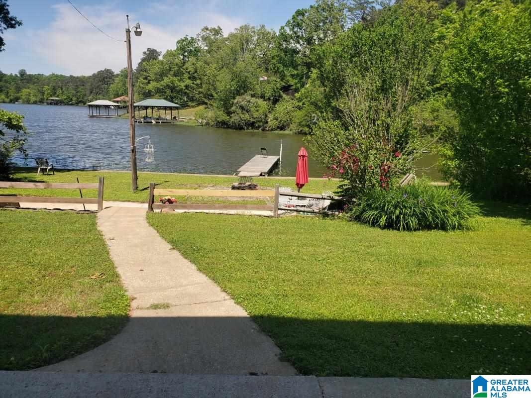 216 Lakeshore Drive Oneonta, AL 35121 - Photo 9 of 17