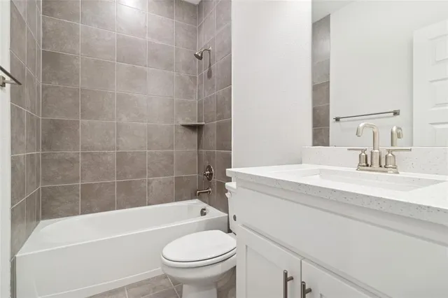 $4,198 | 714 Resort Drive, Rowlett, TX 75088