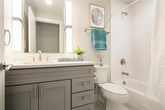 $525,000 | 900 Bartholomew Street, Unit 505, New Orleans, LA 70117