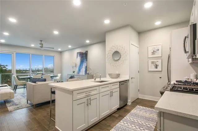 $525,000 | 900 Bartholomew Street, Unit 505, New Orleans, LA 70117