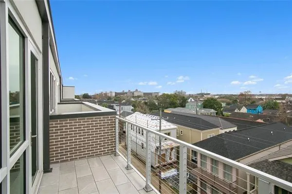 $525,000 | 900 Bartholomew Street, Unit 505, New Orleans, LA 70117
