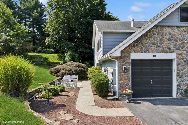 $460,000 | 13 Lamplight Street, Beacon, NY 12508