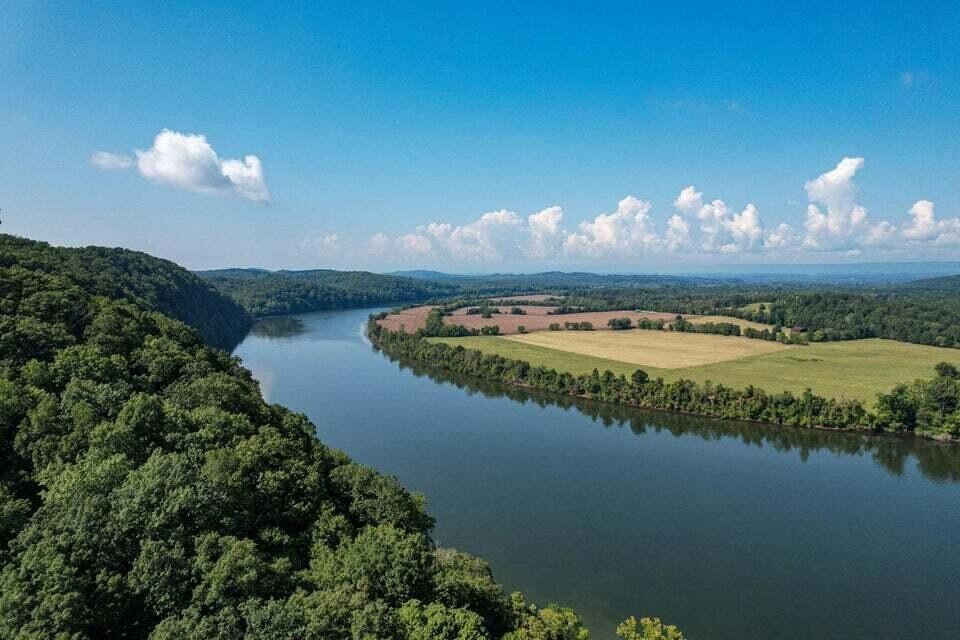 49 Espalier Drive Decatur, TN 37322 - Photo 14 of 29