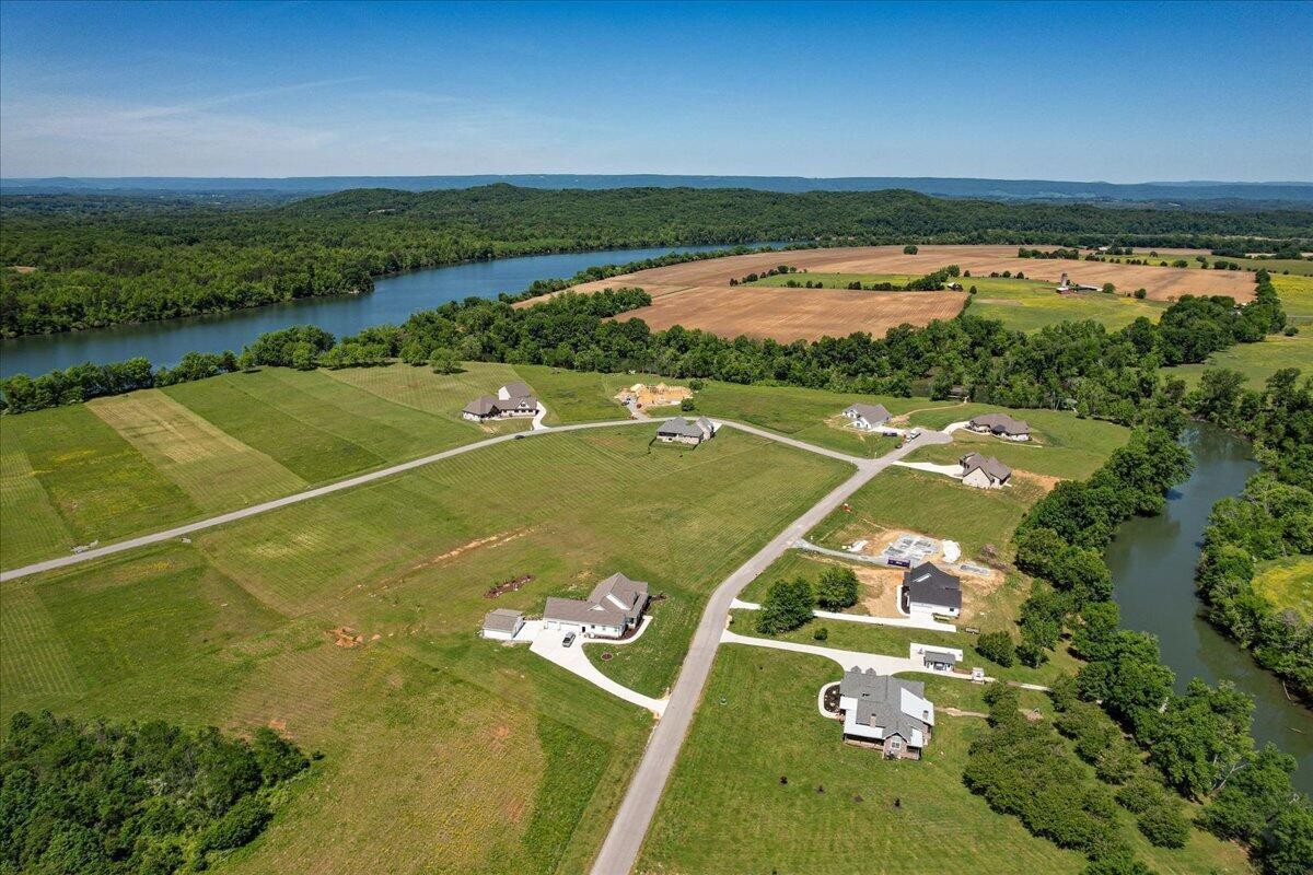 49 Espalier Drive Decatur, TN 37322 - Photo 23 of 29