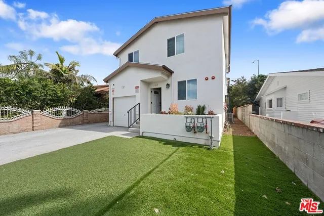 $5,200 | 5912 South Flower Street, Los Angeles, CA 90003