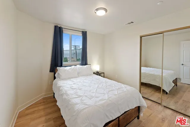 $5,200 | 5912 South Flower Street, Los Angeles, CA 90003