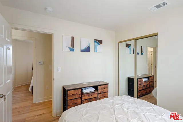 $5,200 | 5912 South Flower Street, Los Angeles, CA 90003