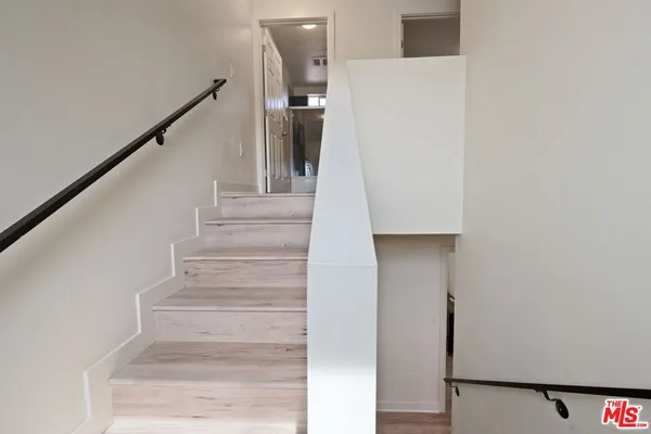 $4,600 | 5912 South Flower Street, Los Angeles, CA 90003