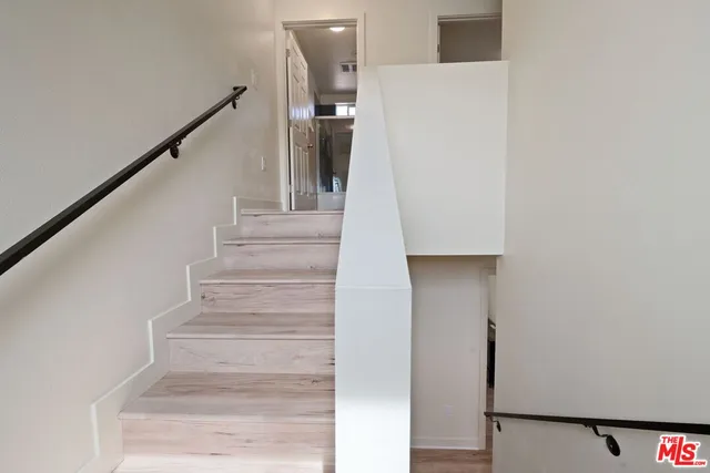 $5,200 | 5912 South Flower Street, Los Angeles, CA 90003