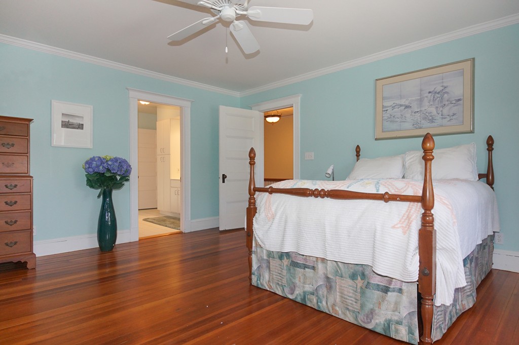 20 Bacon Street, Unit 1 Winchester, MA 01890 - Photo 17 of 30 Gallery Image 17