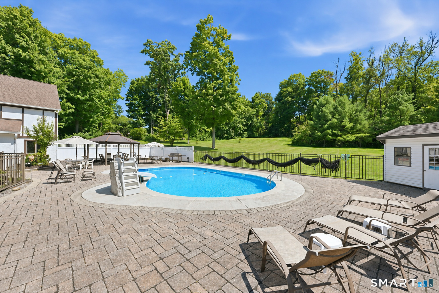 37 Tunnel Road Newtown, CT 06470 - Photo 29 of 39 Gallery Image 29