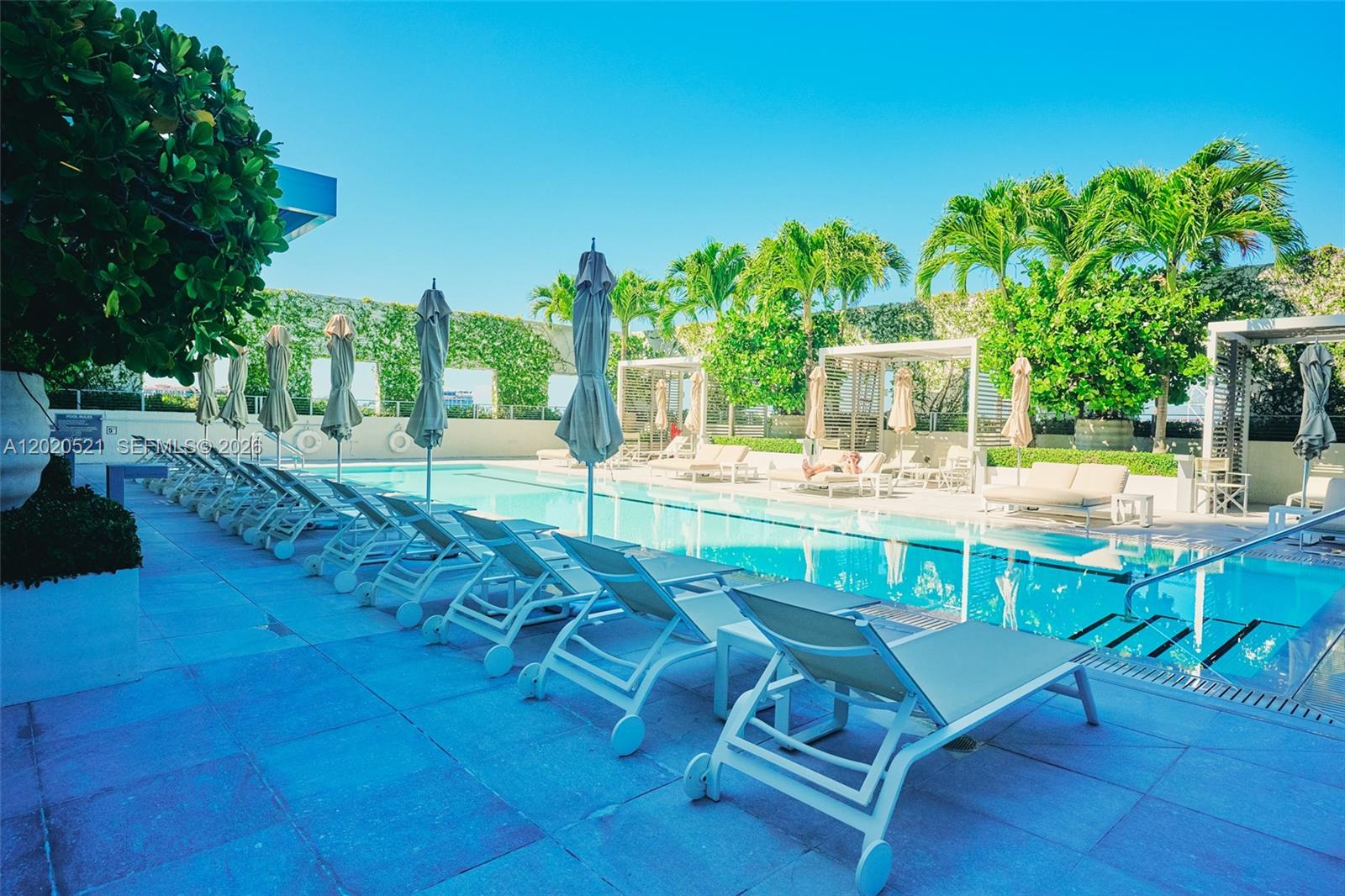 450 Alton Road, Unit 2810 Miami Beach, FL 33139 - Photo 25 of 29 a view of yard with patio