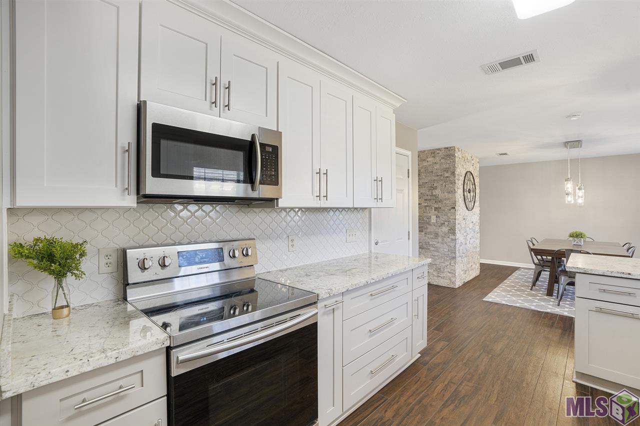 14921 Point Chenier Avenue Baton Rouge, LA 70817 - Photo 9 of 24 Gallery Image 9