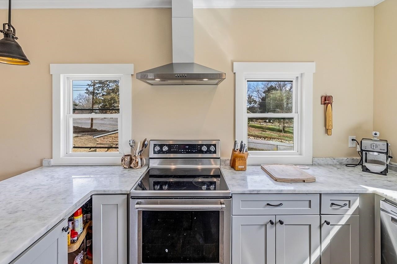 314 Depot Street Campobello, SC 29322 - Photo 16 of 42