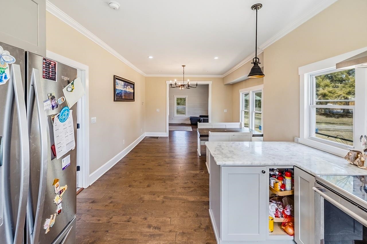 314 Depot Street Campobello, SC 29322 - Photo 17 of 42