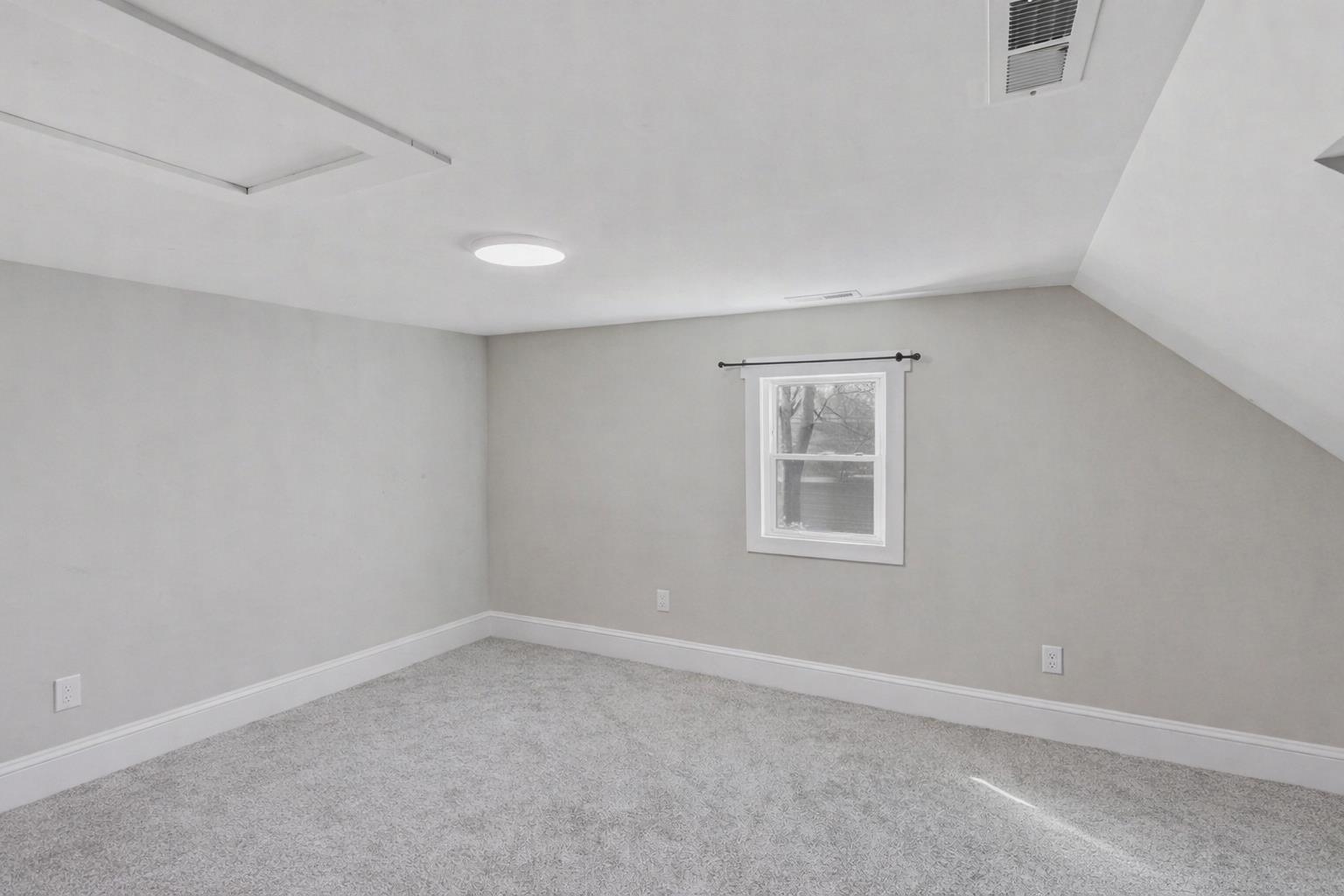 314 Depot Street Campobello, SC 29322 - Photo 28 of 42