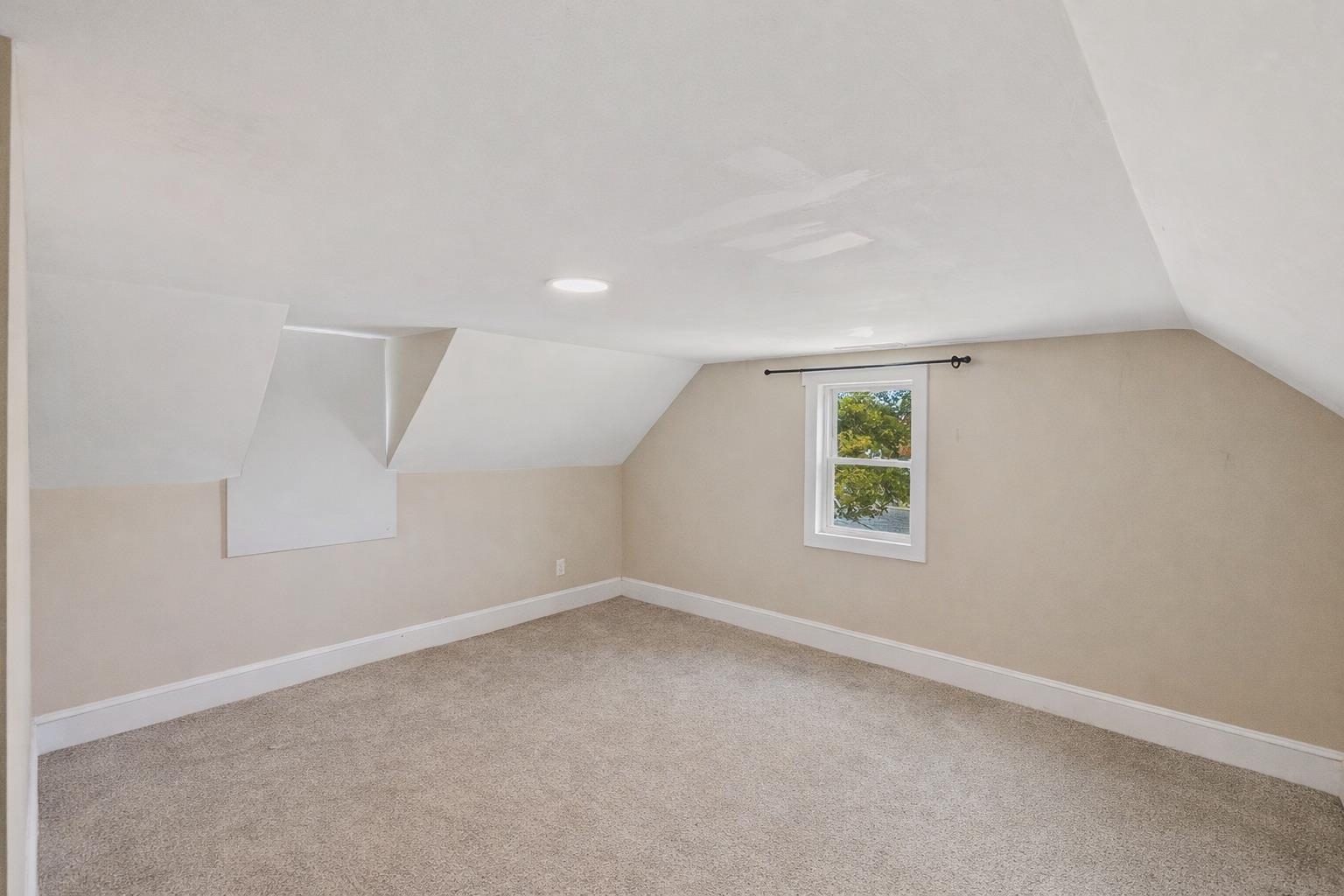 314 Depot Street Campobello, SC 29322 - Photo 31 of 42