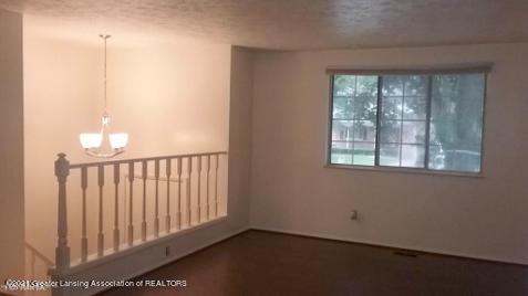 2939 Sunderland Road Lansing, MI 48911 - Photo 4 of 12 thumbnail_0EA312D0C29E4A2AA05DFC54F0ADAF