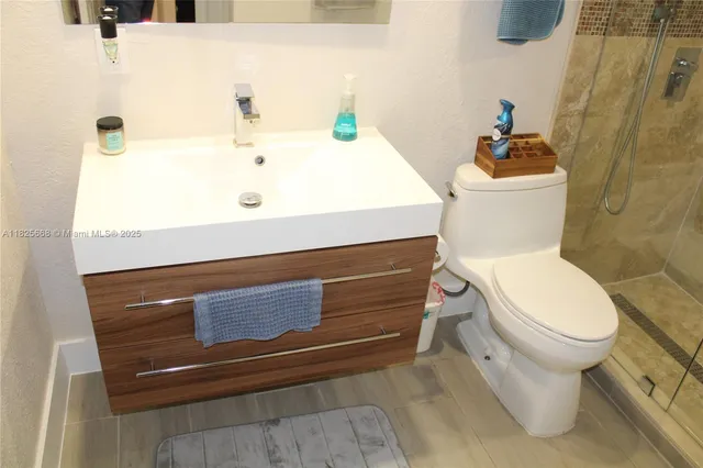 a view of a storage & utility room