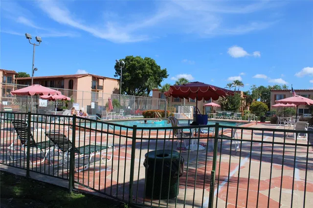 a view of outdoor space yard and green space