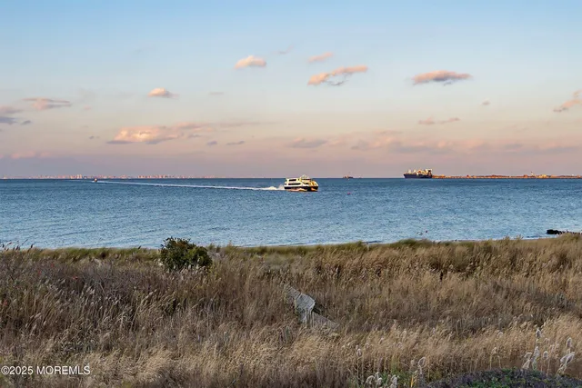 $739,000 | 52 Barberie Avenue, Highlands, NJ 07732