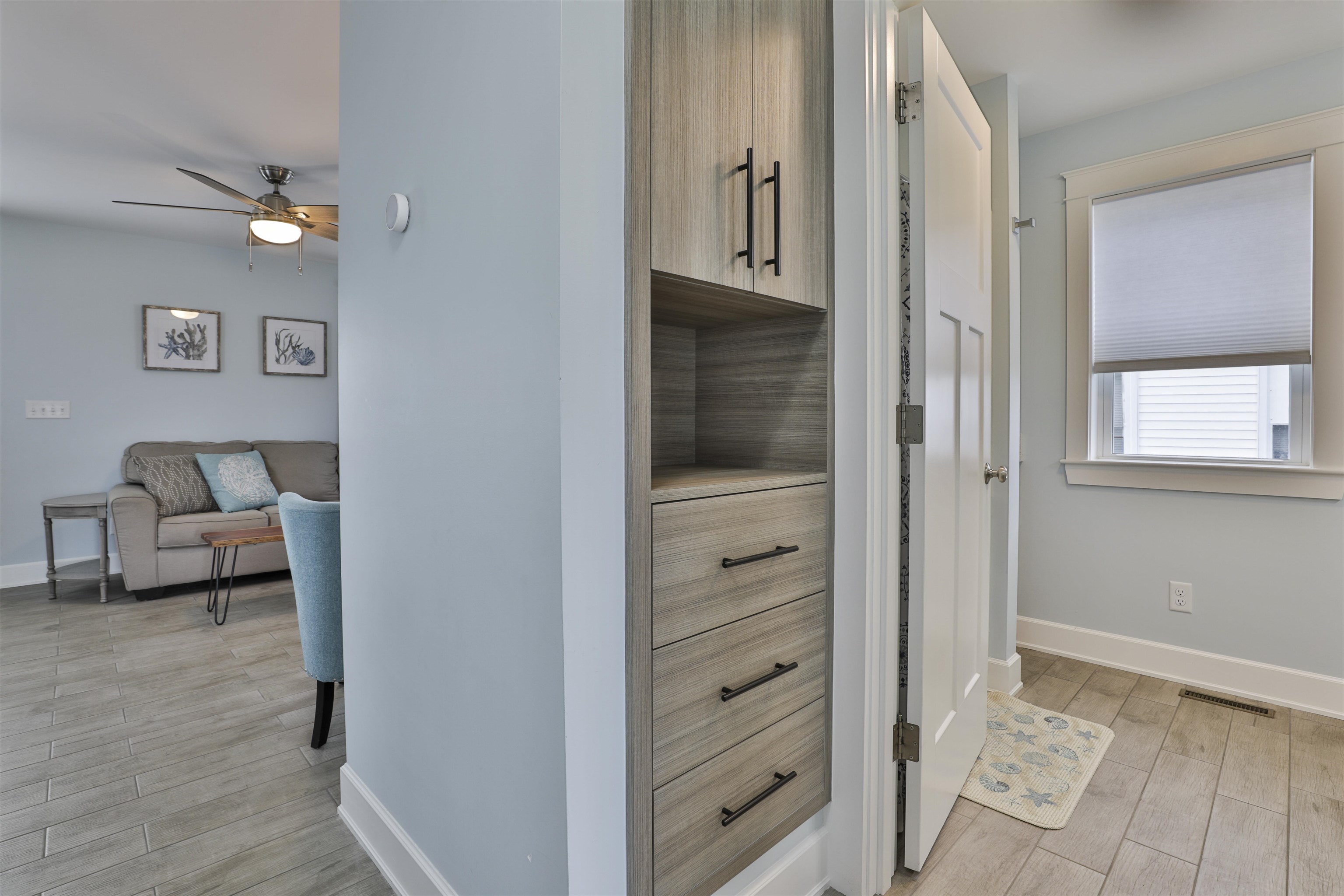 401 C Ocean Boulevard Hampton, NH 03842 - Photo 3 of 36