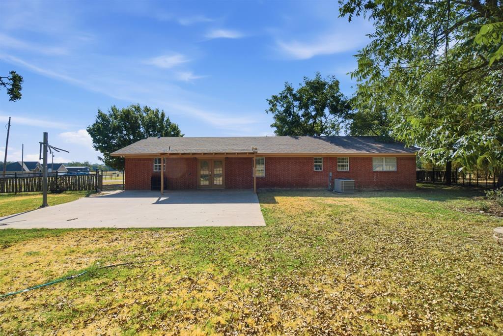 311 Dennis Road Lipan, TX 76462 - Photo 24 of 32 Gallery Image 24