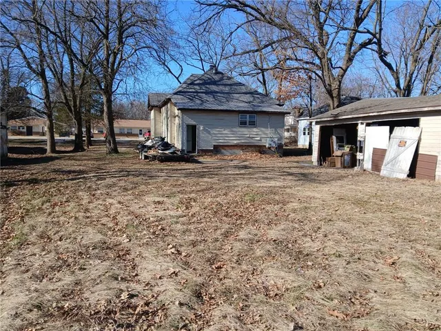 $89,000 | 114 North Main Street, Liberal, MO 64762