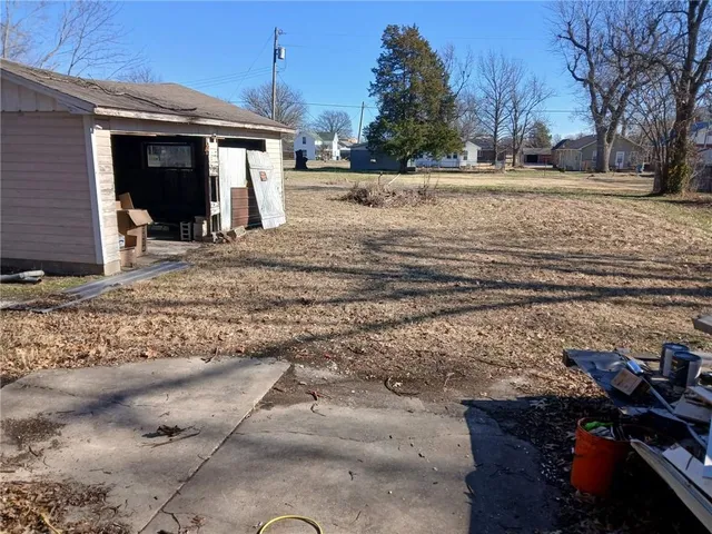 $89,000 | 114 North Main Street, Liberal, MO 64762