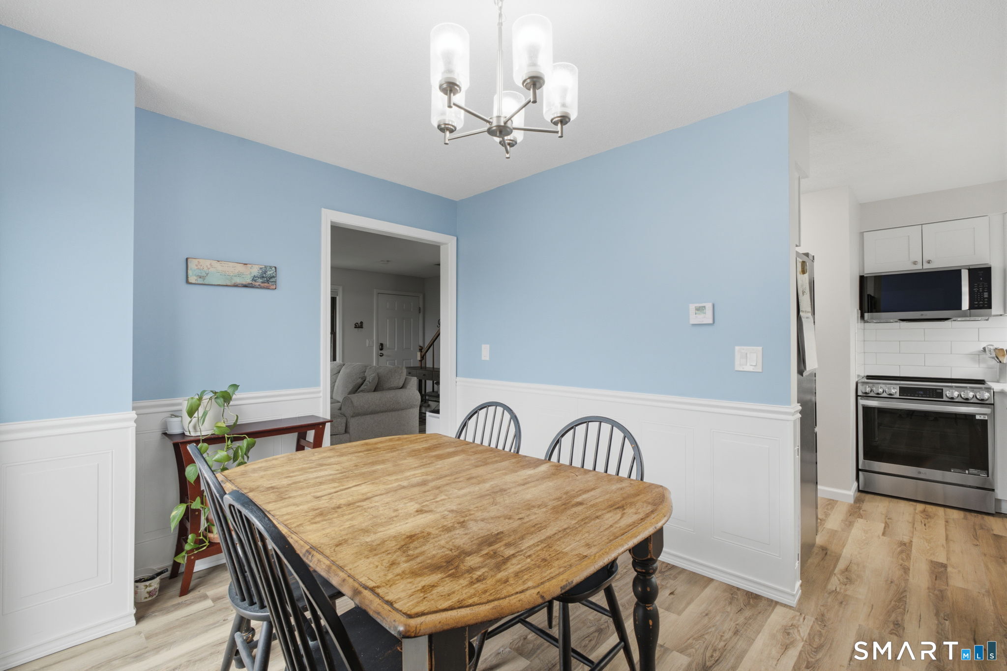 49 Bay Path Way, Unit 49 Branford, CT 06405 - Photo 8 of 30