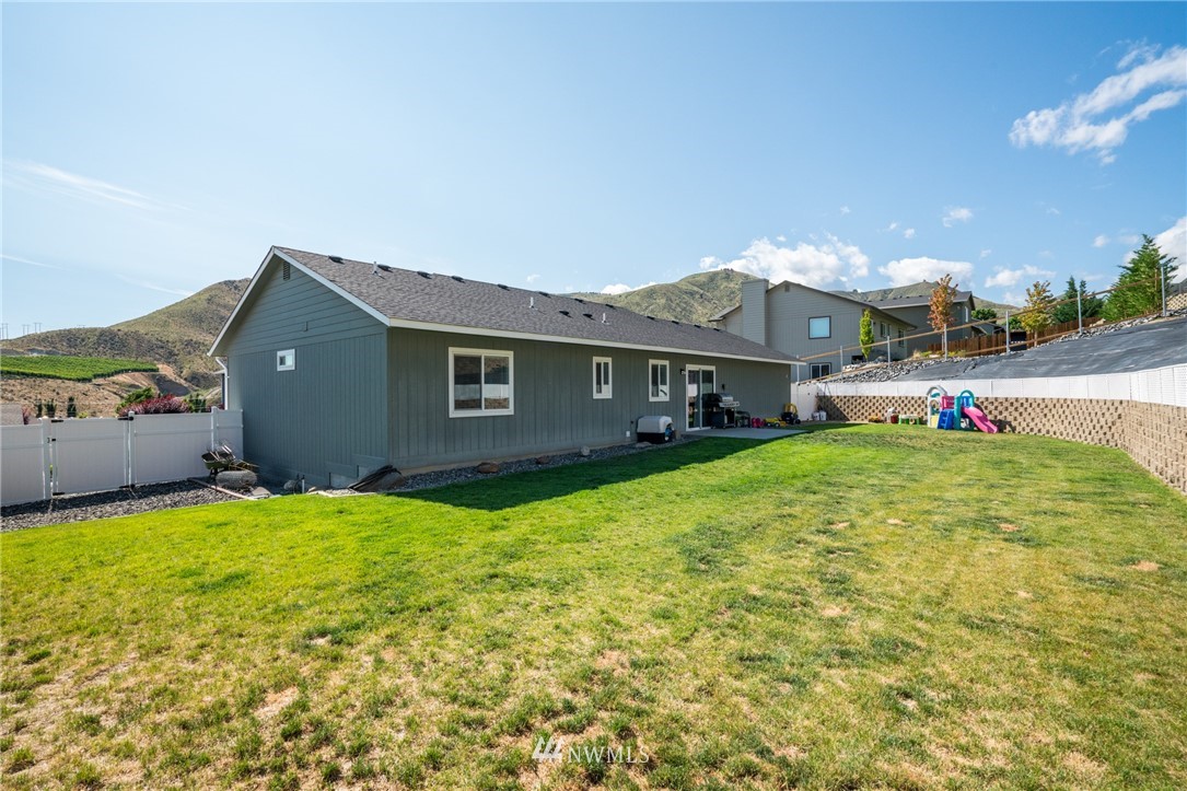 2157 Citation Loop Wenatchee, WA 98801 - Photo 9 of 34 Gallery Image 9