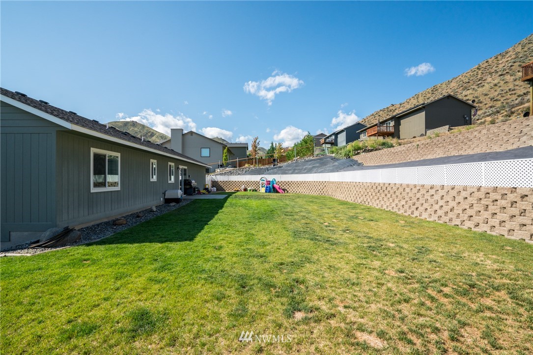 2157 Citation Loop Wenatchee, WA 98801 - Photo 10 of 34 Gallery Image 10