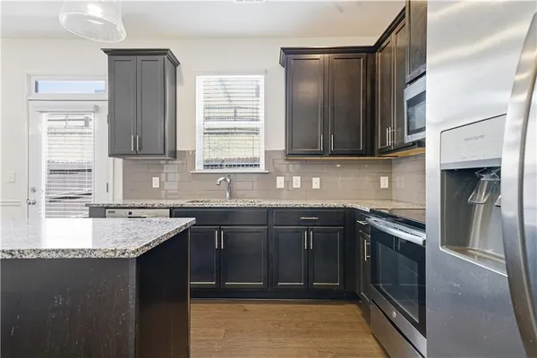 $2,275 | 2730 Kemp Court, Conyers, GA 30094